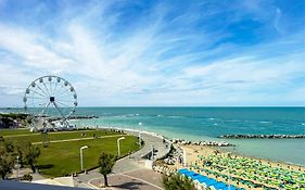 B&B Hotel Pesaro Des Bains